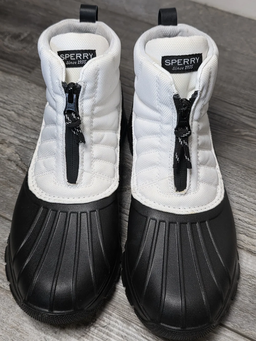 Sperry Women's Duck Float Zip SeaCycled Lightweight Winter Boots Sz 9 *READ